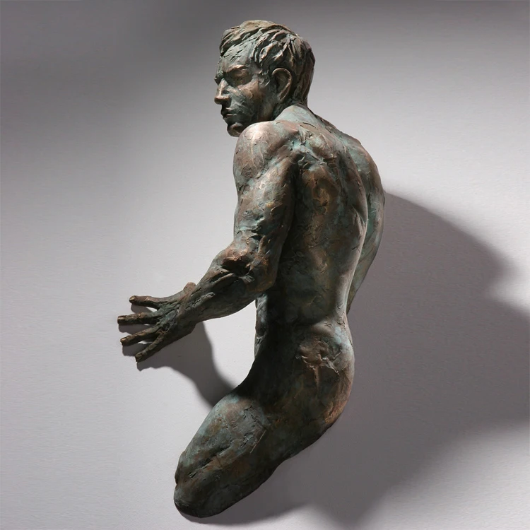 Hot sale antique sculpture on wall art bronze Matteo Pugliese statue