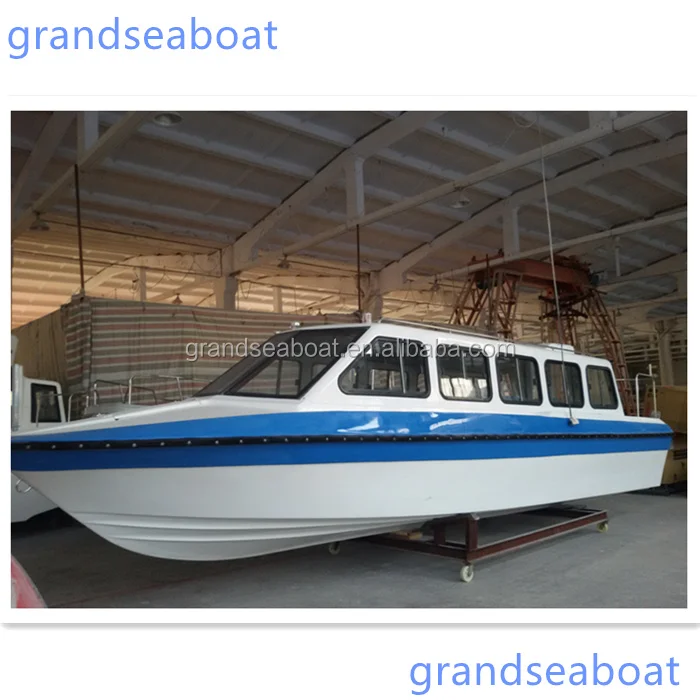 Модель пассажирского катера из стекловолокна с подвесным двигателем на 18 мест