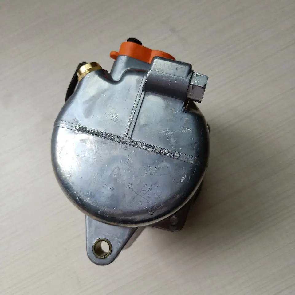 8103020-2E2 A/C Air Conditioning Compressor For Faw Jiabao 6371