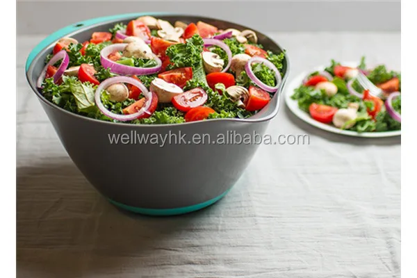 Bestsell dark grey plastic Salad Bowl with blue handle