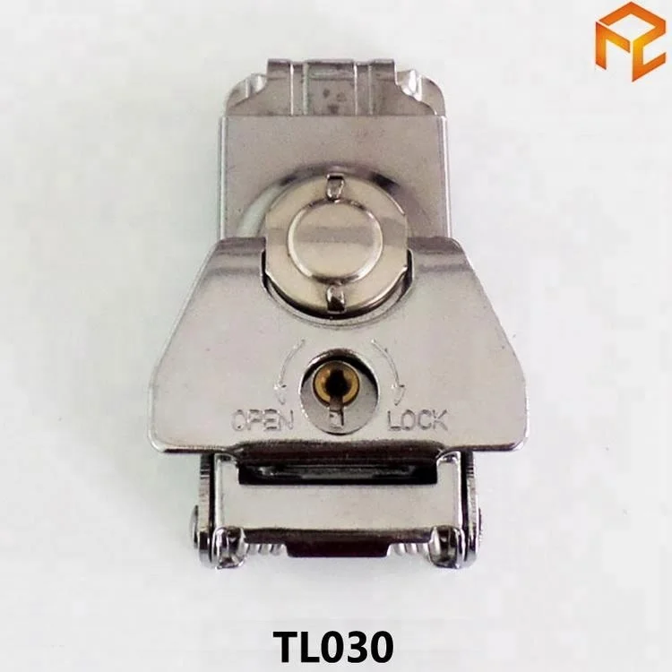 
steel and bright chrome plated spring loadedTSA twist latch 