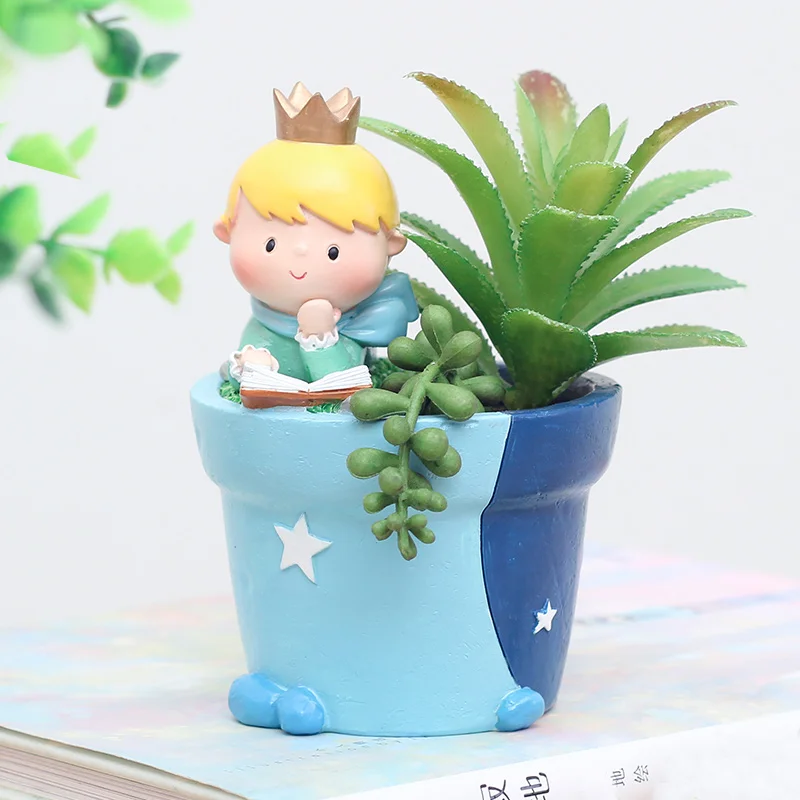 Roogo little prince stand garden resin flower pots