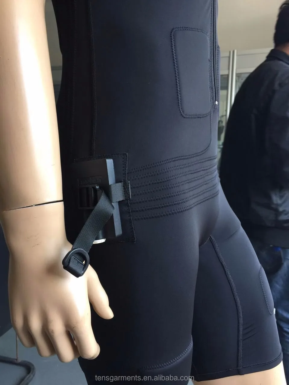 electrical muscle stimulator dry electrodes ems fitness suit