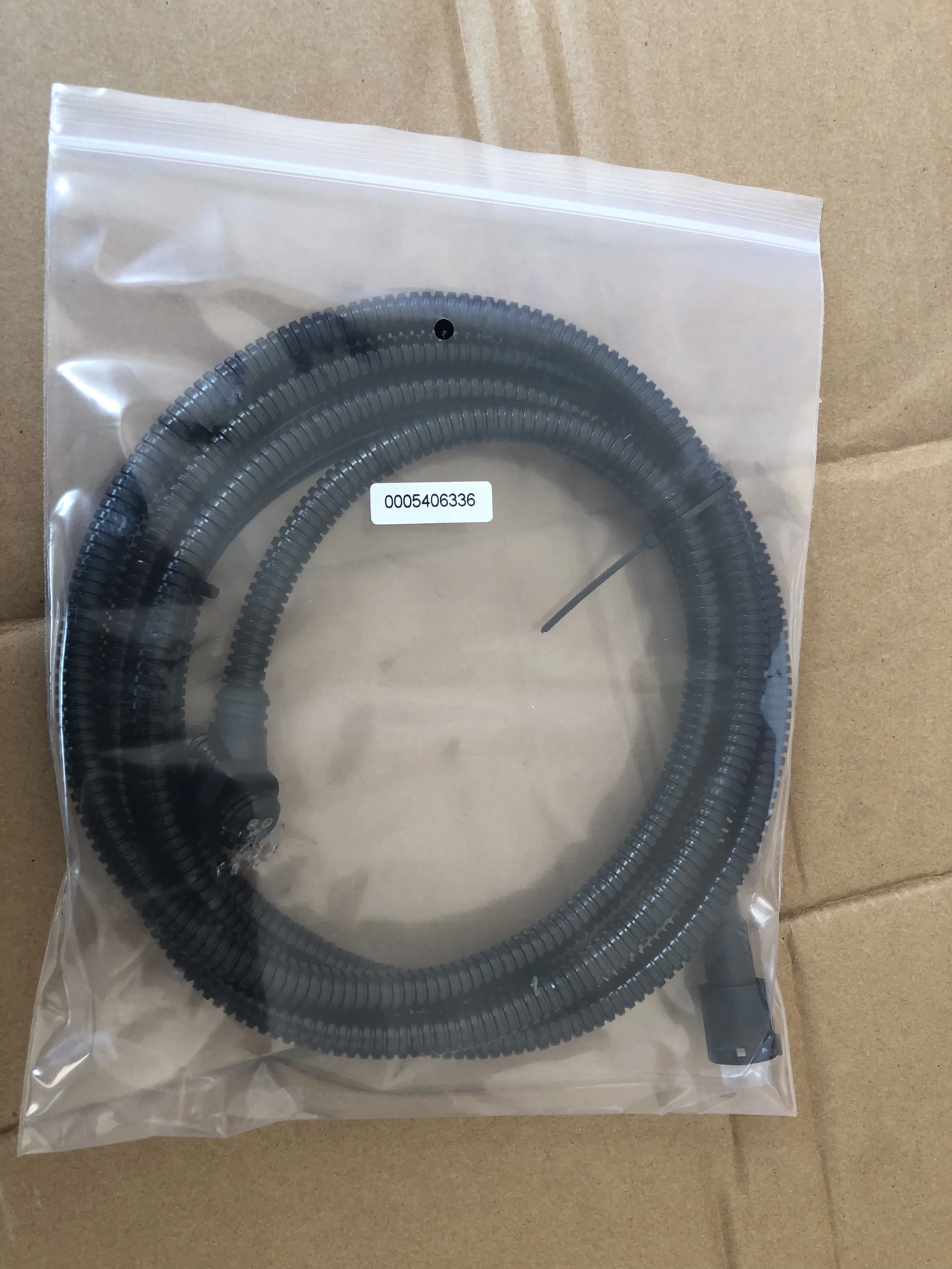 0005406336 0005401736 0005402236 0005403936 0015406436 Connect Cable Mercedes sensor