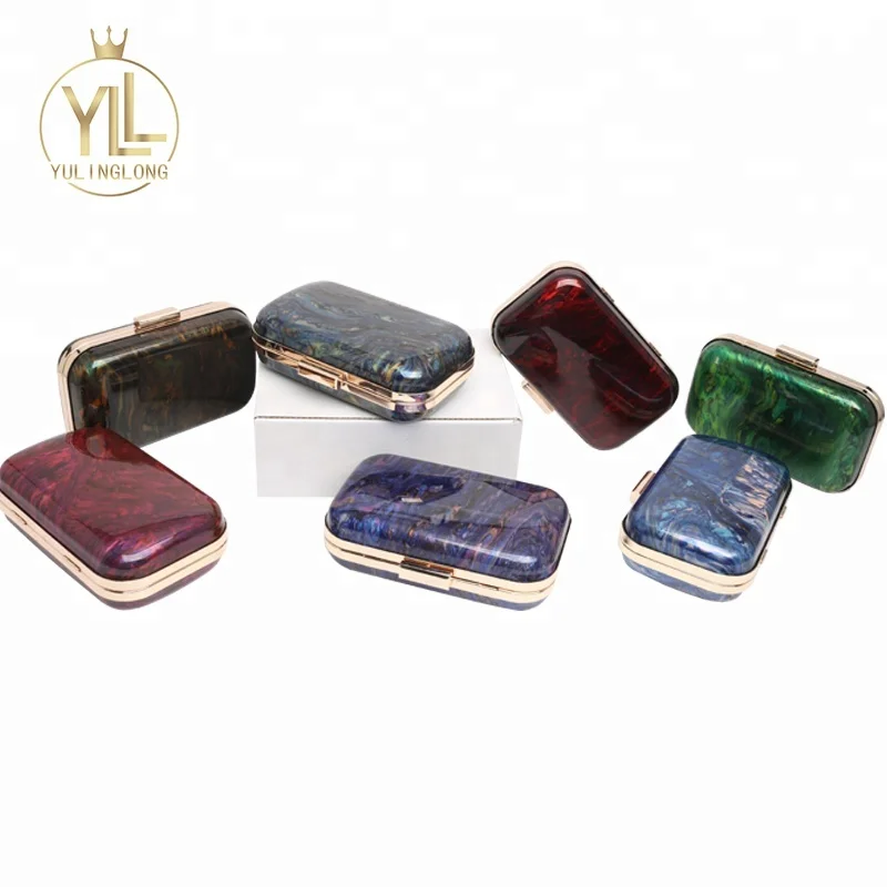 
Мраморная акриловая сумка-клатч, вечерняя сумка с именем на заказ и цепочкой 