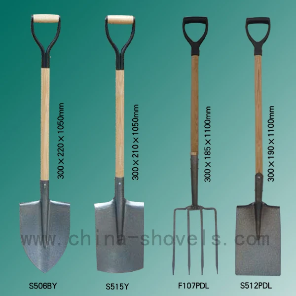 garden digging fork with short handle
