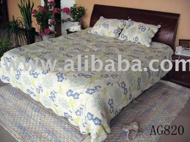 Blue flowers bedspread
