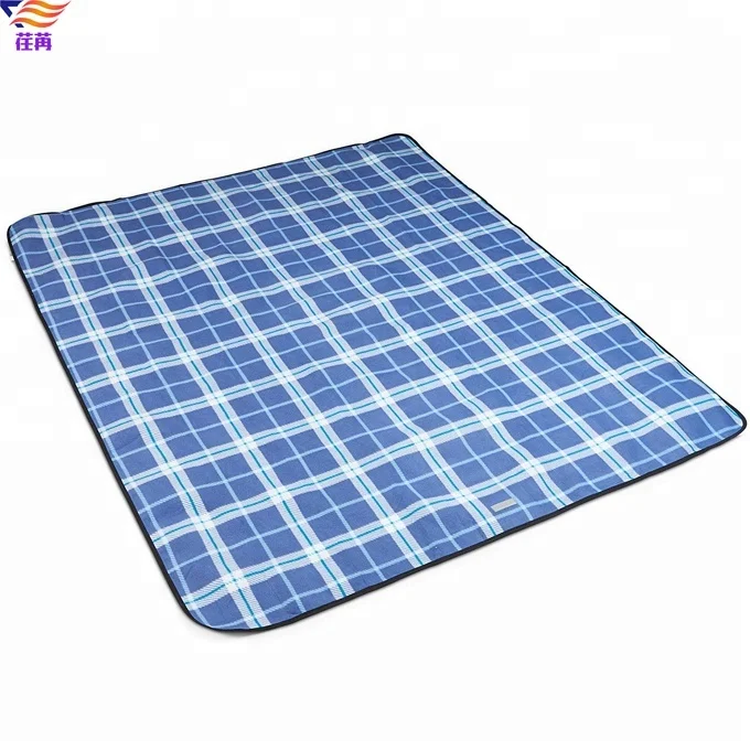 Large soft fleece waterproof lining picnic blanket with handle