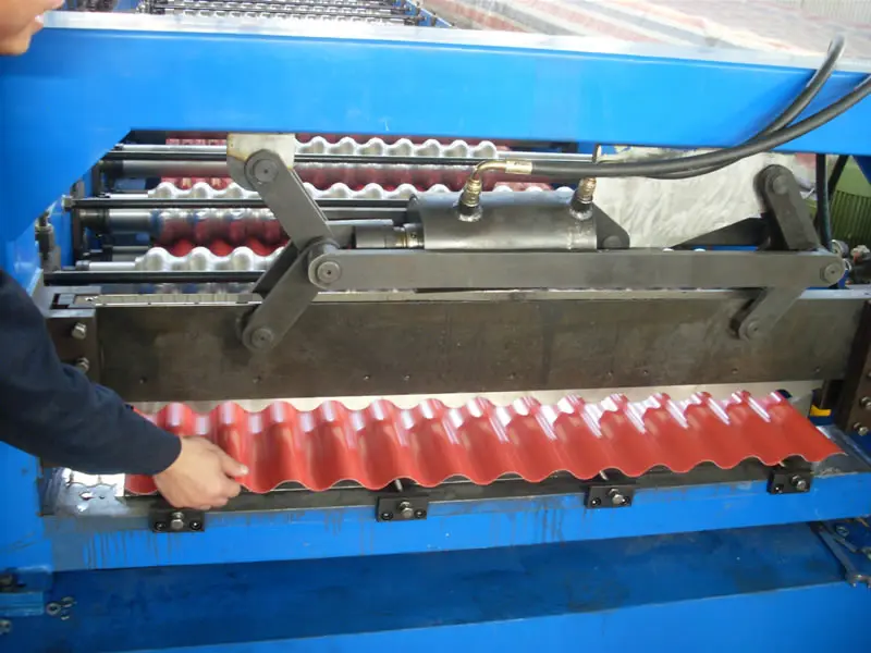 Corrugated Steel Roofing Sheet Roll Forming Machine, Roofing Sheet Price in Ghana, Corrugated Iron Sheet Making Machine