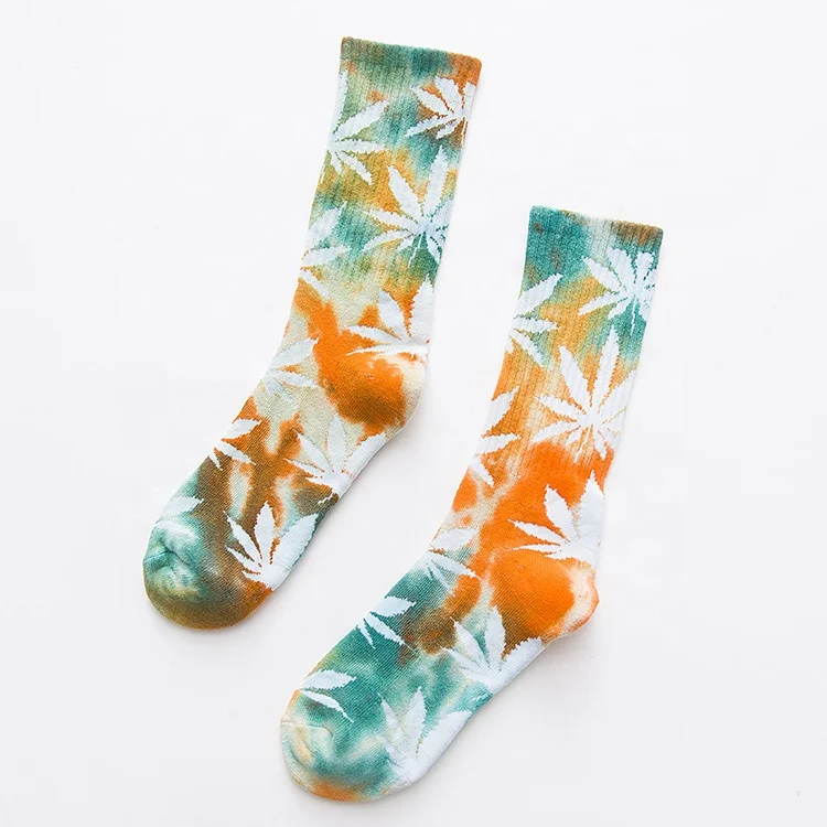 KANGYI Hiphop Sport Socks Custom Tie Dye Socks Maple Leaf Weed Fashion High Quality Cotton 10 Casual Pictures Knitted Men Socks
