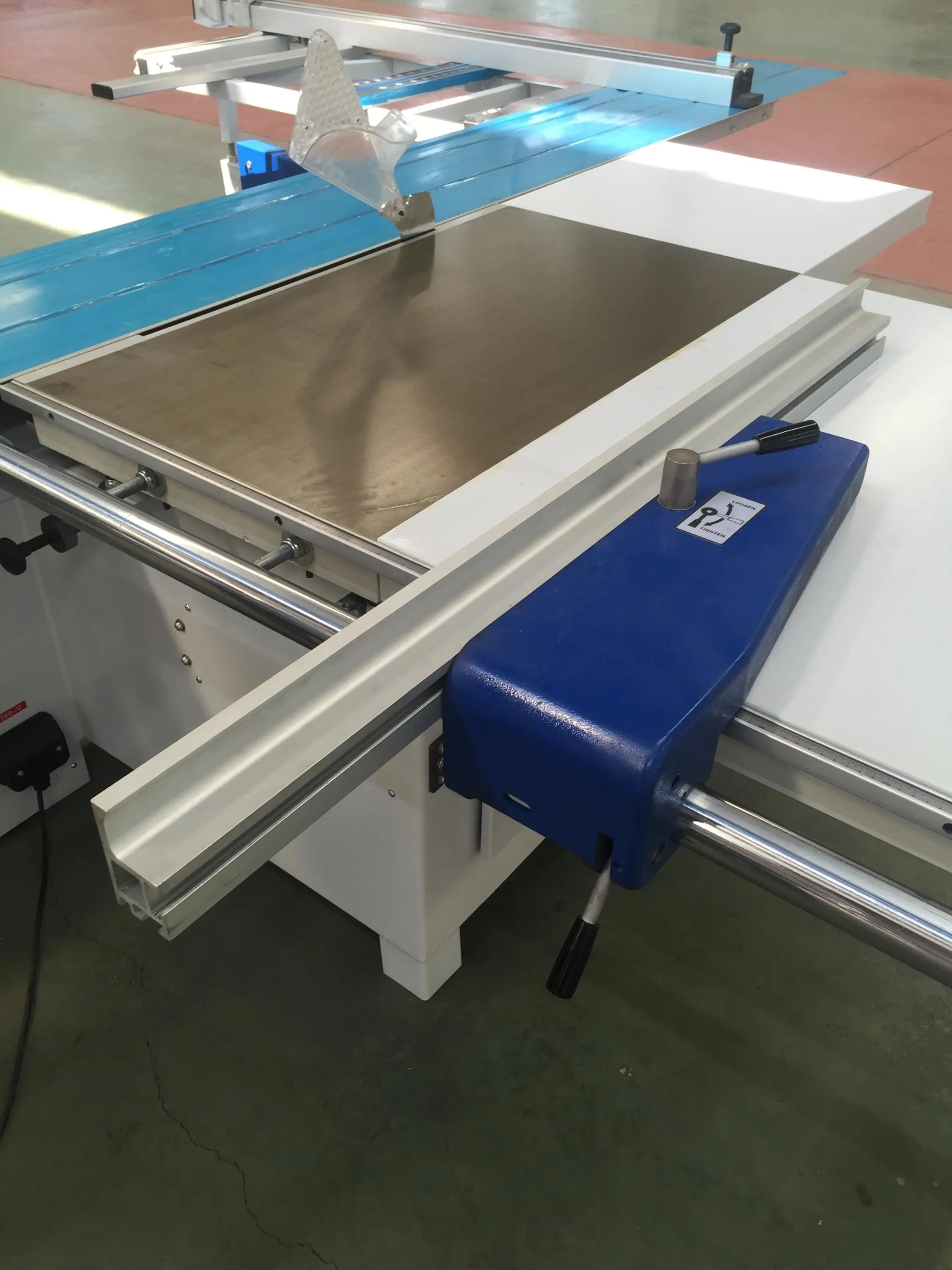 F45-320E Wood Solid wood MDF Plywood partical board Sliding Table Panel Saw Machine