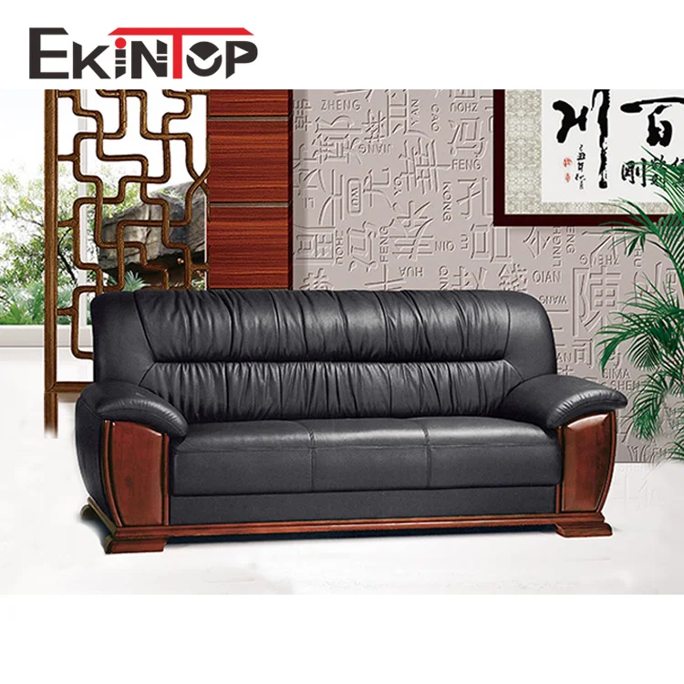 Ekintop crystal tufted retro velvet sofa