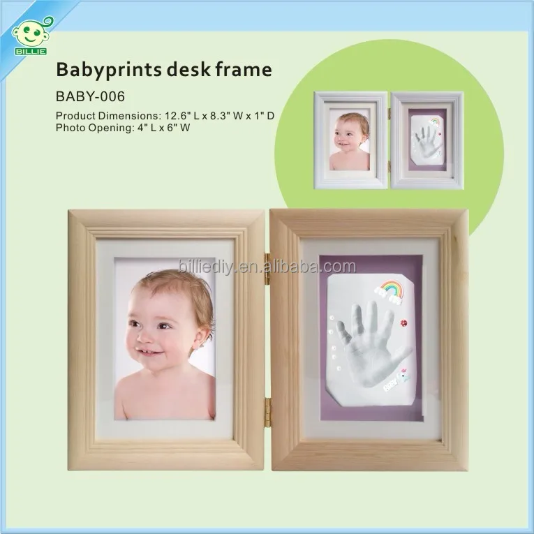 
 Настольная рама с глиняным напечатанным изображением лап собак или кошек  