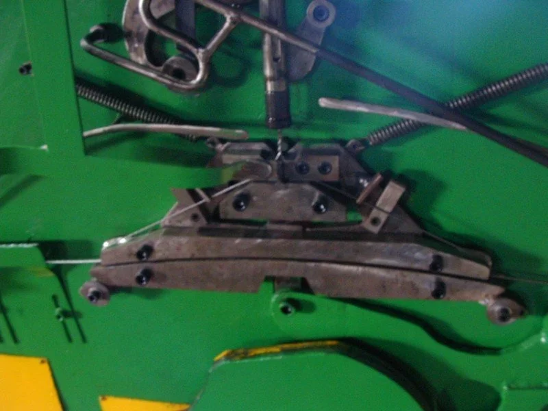 Станок для изготовления вешалки для проволоки, стальная вешалка для проволоки, формовочная машина с видео