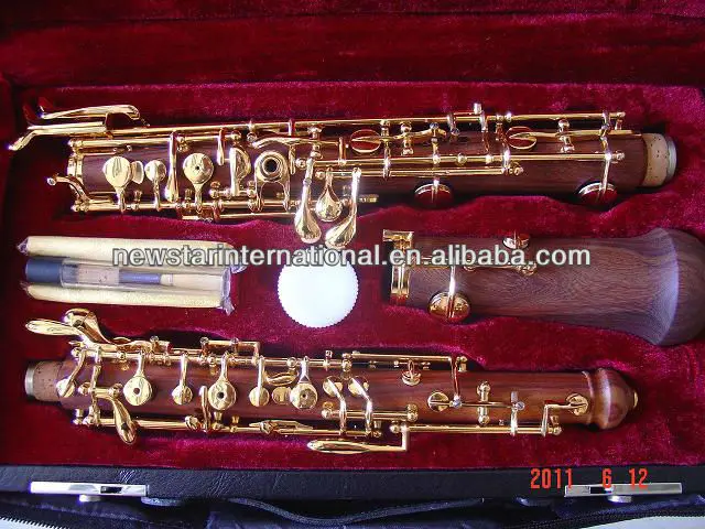  Гобой с позолоченными ключами из розового дерева