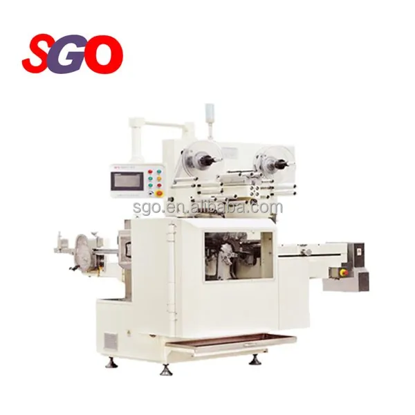 Soft taffy cut and wrap candy making machine