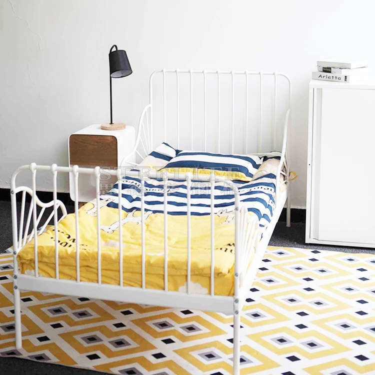 Colorful cheap extensible children iron toddler bed