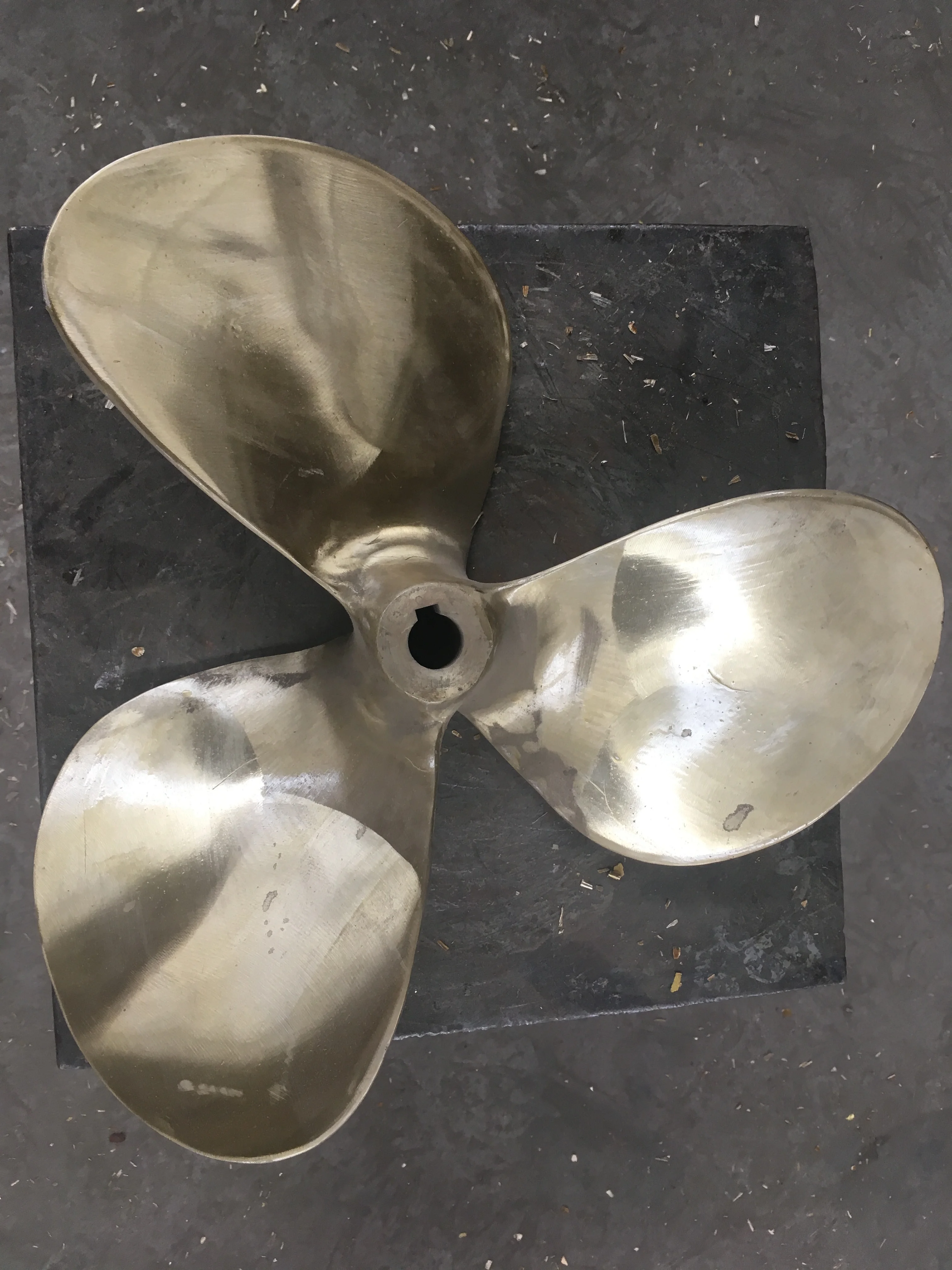 
4 blade high speed marine boat propeller 