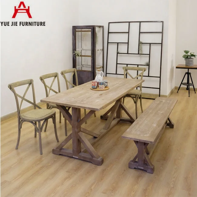 
European Style Wooden Dining Table And Chairs Set 