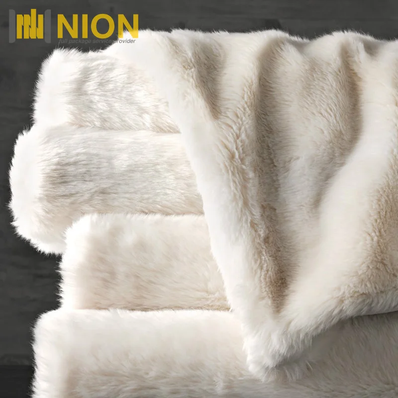 Luxury Faux Fur Fox Bed Throw for Wholesale with Full Package Service
