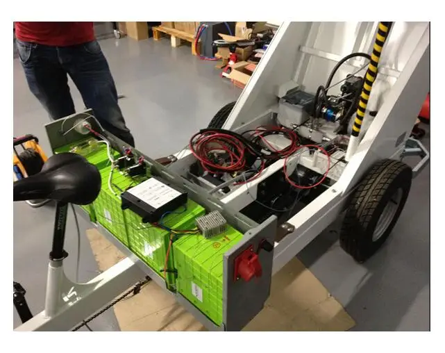 deep cycle 12v 100ah lifepo4/lithium iron polymer batteries for solar/car/rv/marine