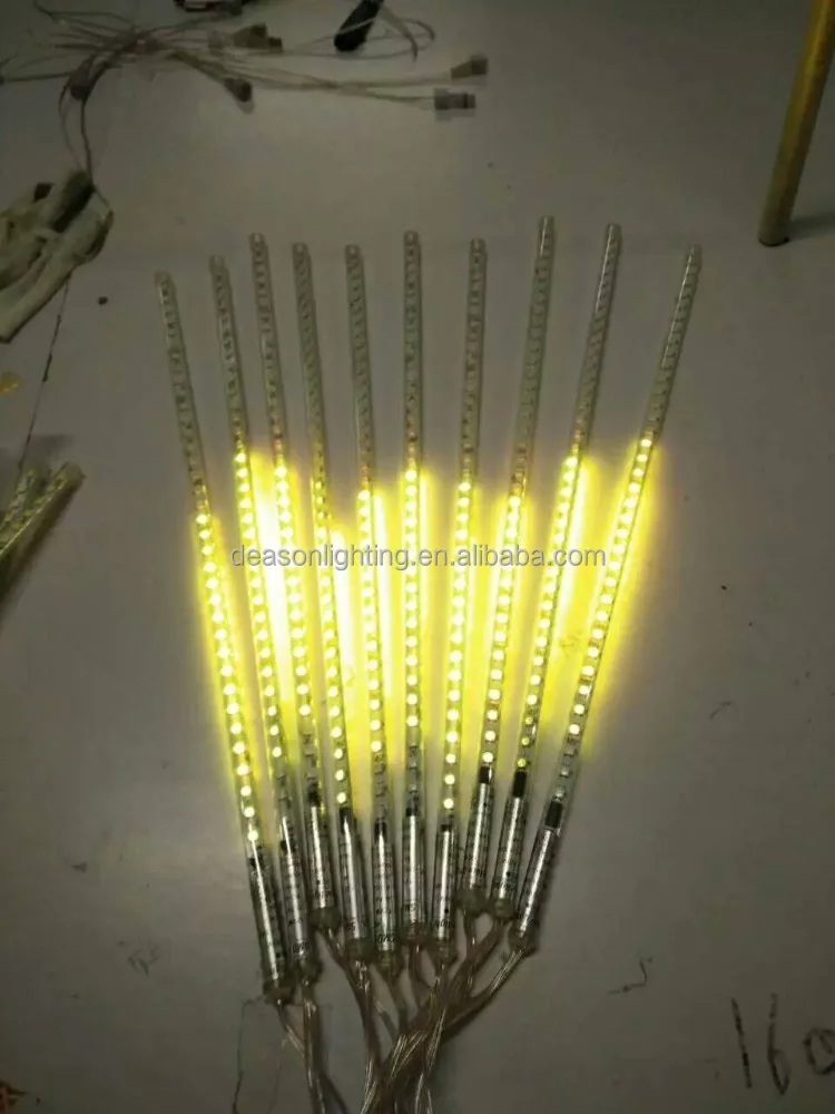 lluvia caida luces de navidad