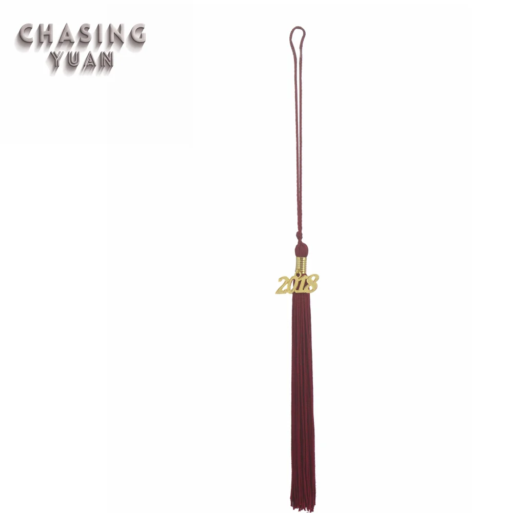 Maroon Graduation Tassel with 2018 Gold Year Tag