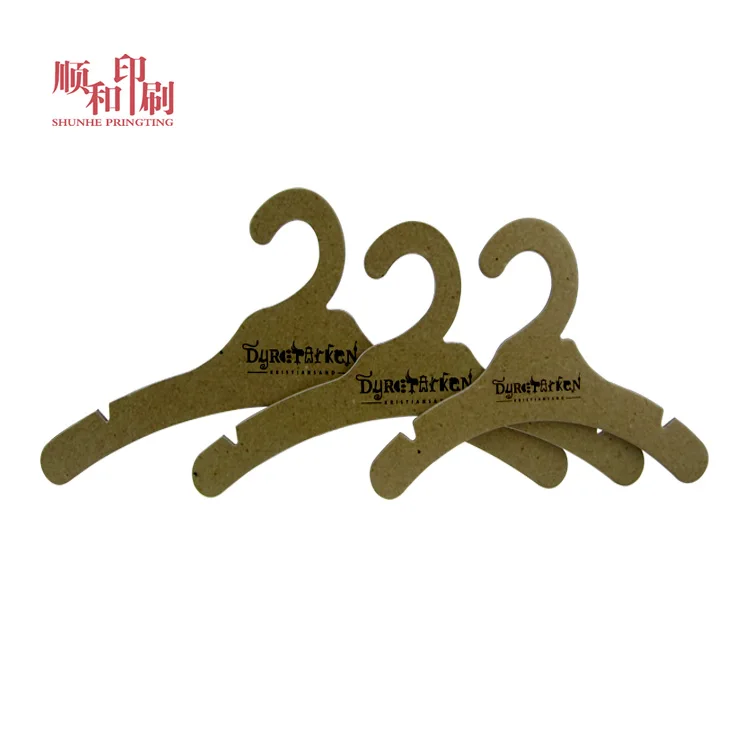 Factory direct sale custom dog pet leash clothes hanger for daily life