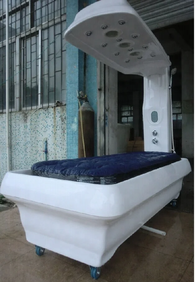 2018 Best selling vichy rainshower large salt water swim floating massage spa pod with LED  lamp