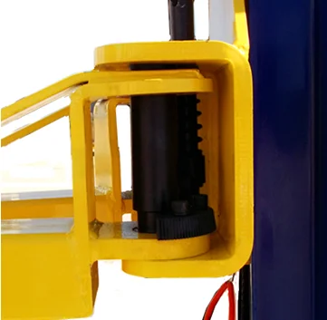 Прямая продам первого класса четыре сообщение автоподъемник для продажи