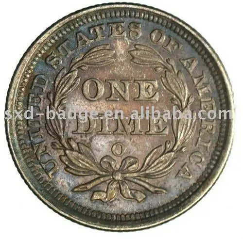 Продажа старинной металлической монеты