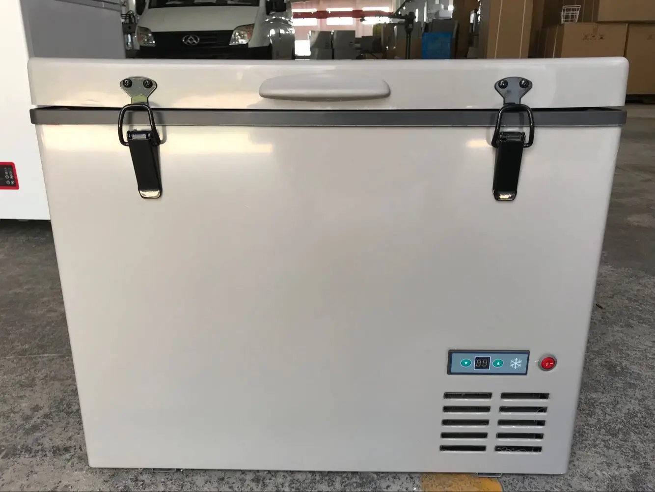 
80L DC 12V 24V compressor portable freezer camping fridge 