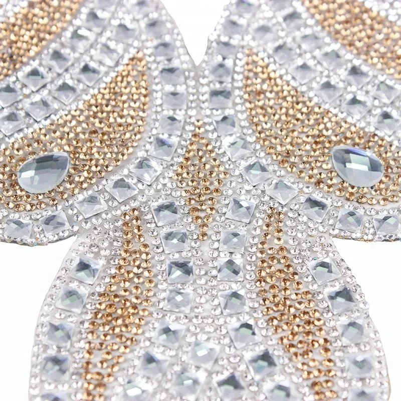 High Quality V Neck Collar Design Hot Fix Transfer Rhinestones Beaded Crystal Applique for Wedding Dress