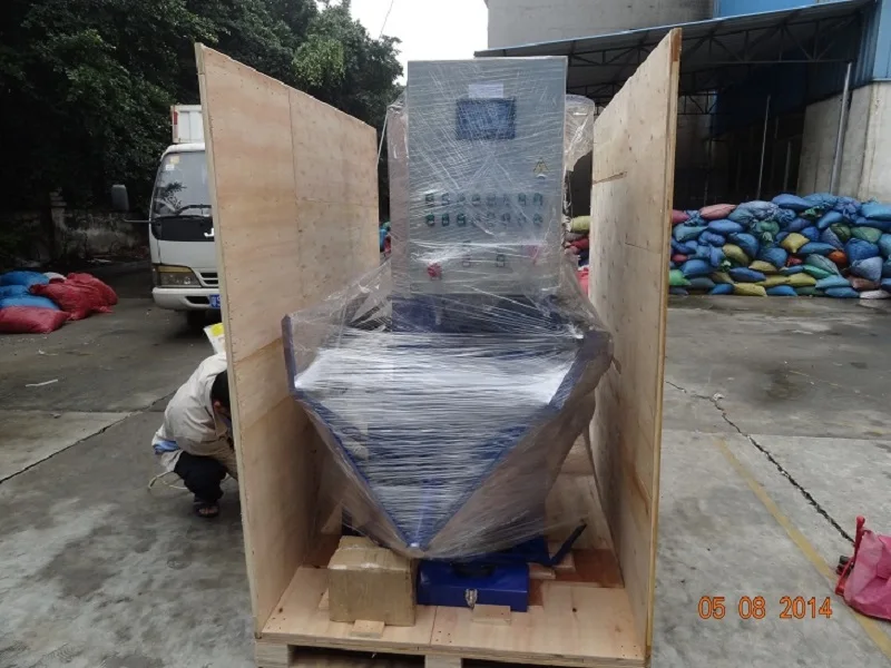 
Hydraulic Wire Polyester Strapping Buckle Making Machine 