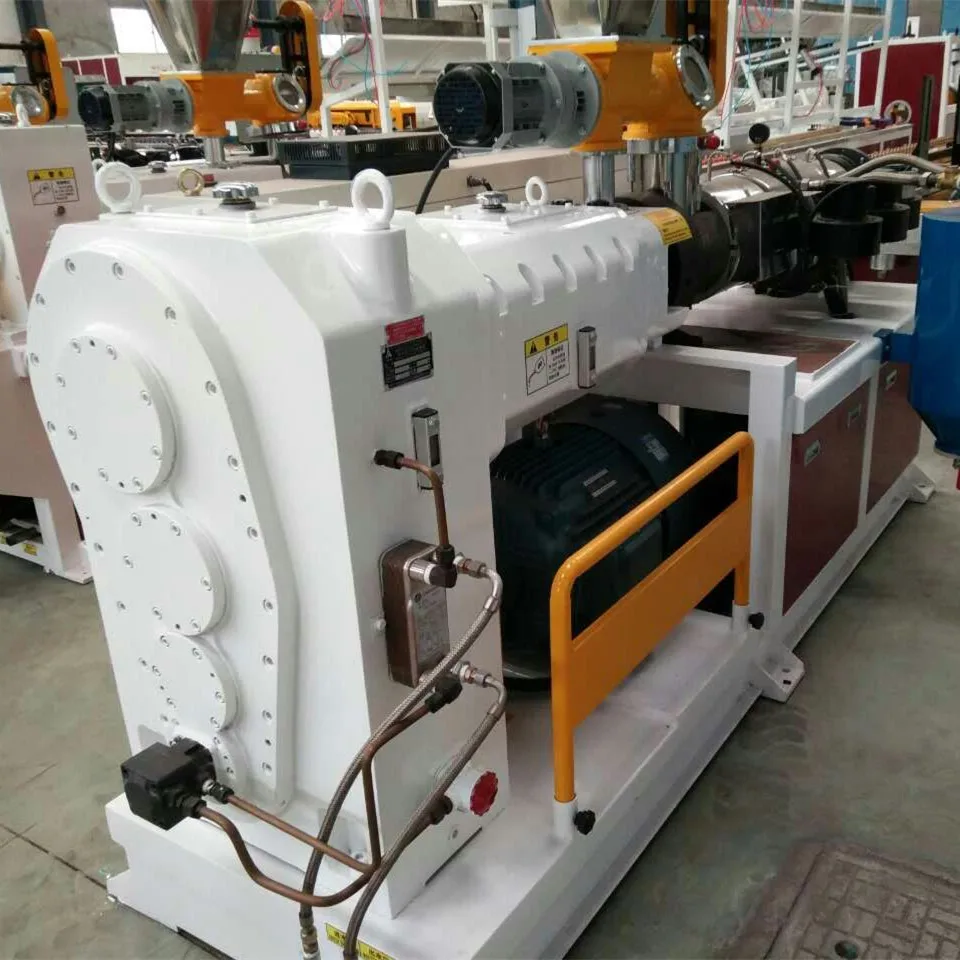 Экструдер с двойным коническим винтом SJSZ