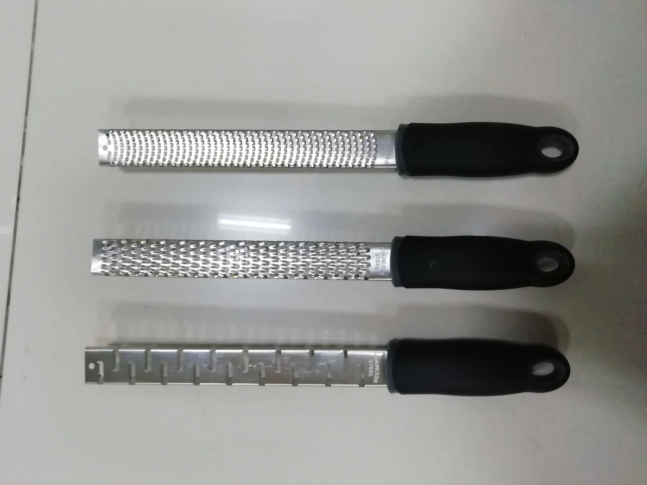 sharp Stainless Steel Citrus Lemon Zester & Cheese Grater Razor with Protective Cover, Dishwasher Safe