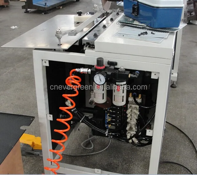 Metal spiral book binding machine