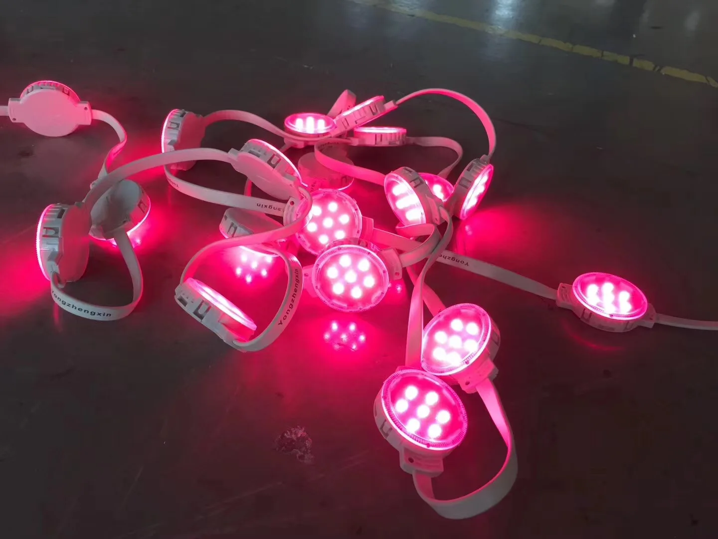 
RGBW DMX512 Waterproof IP65 DC5V ws2811 full color changing led pixel light 30mm 12V 0.75W LED Point Light Module RGBW DMX512 Waterproof IP65 DC5V ws2811 full color changing led pixel light 30mm 12V 0.75W&nbsp; LED Point Light Module