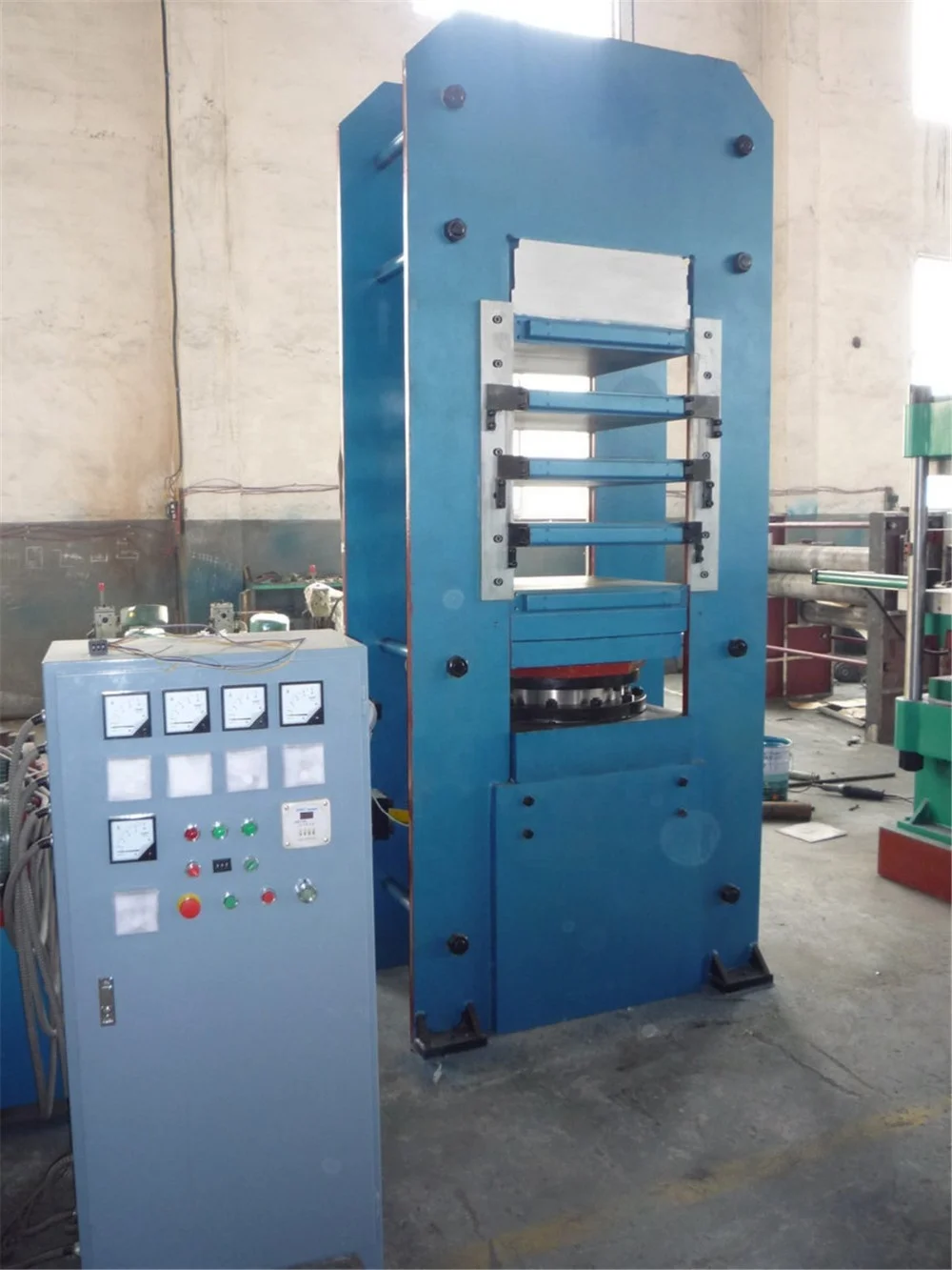 Industrial Solid Tire Making Machine Rubber Tire Vulcanizing Press