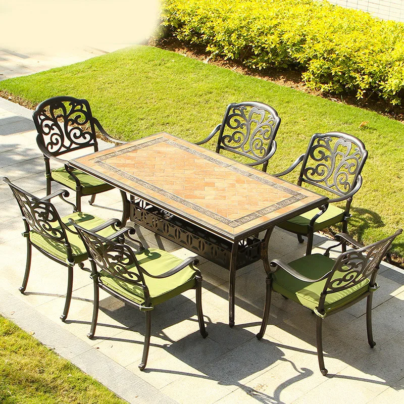 
2019 New Modern outdoor garden furniture patio beer garden table balcony out door garden table with chairs factory wholesale 