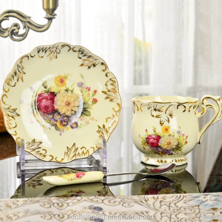 
British Royal Bone Rose / Peony Ceramic China Coffee Cups Set Lover Cups Porcelain Tea Cup and Saucer Gift 