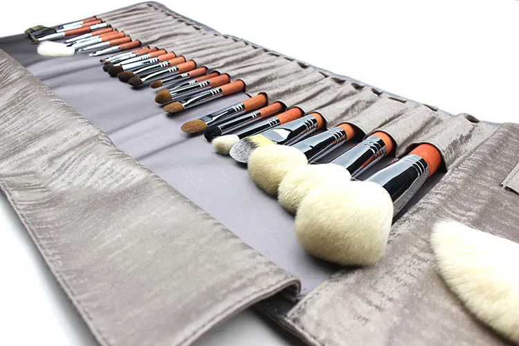 Professional 24pcs makeup brushes set for ladies
