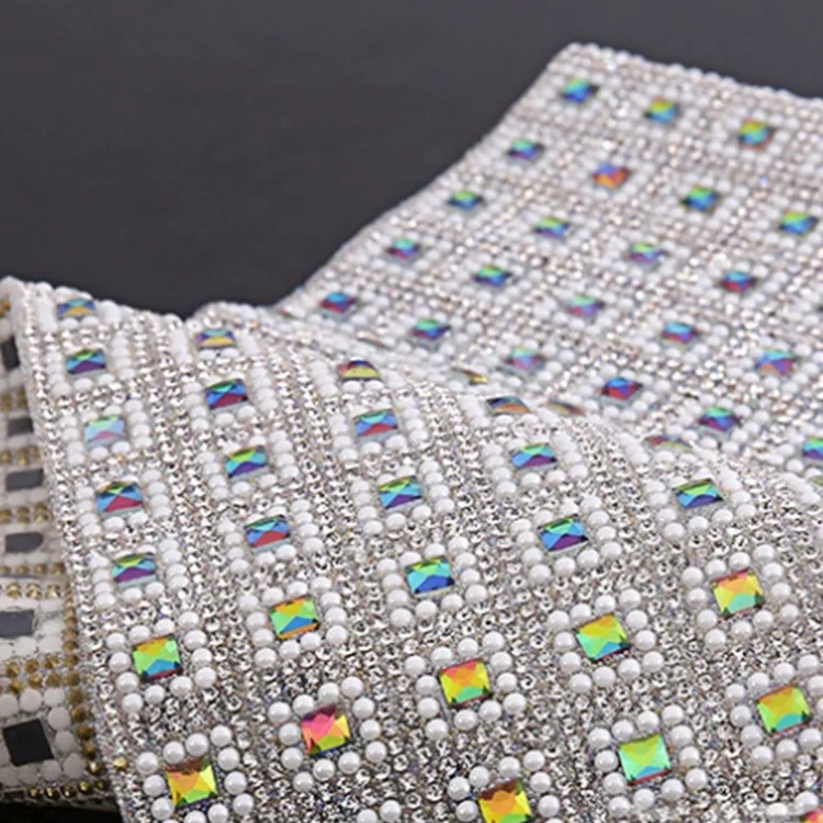 
Custom Luxury Ladies Bags Rhinestone Trimming Roll Hotfix Mesh Wholesale 