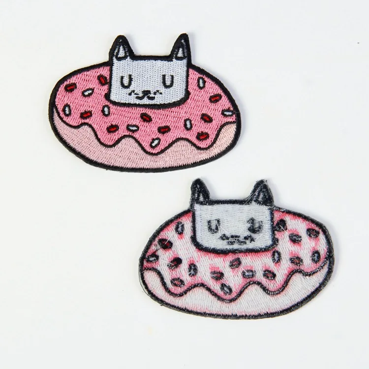 
shake hands cats patch embroidered Japan style patch DIY baby clothing 