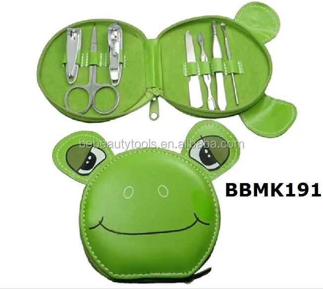 Branded good quality kids baby nail care tools kit manicure pedicure gift set in frog case