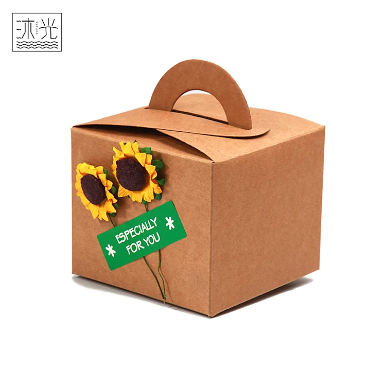 
Wholesale Flower Decorative Kraft Paper Christmas Gift Packaging Foldable Box With Handle 