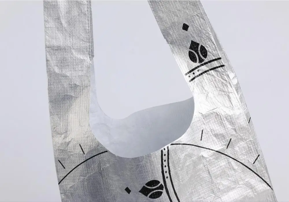 Silver color T shirt design dupont tyvek tote shopping paper bag with customized printing