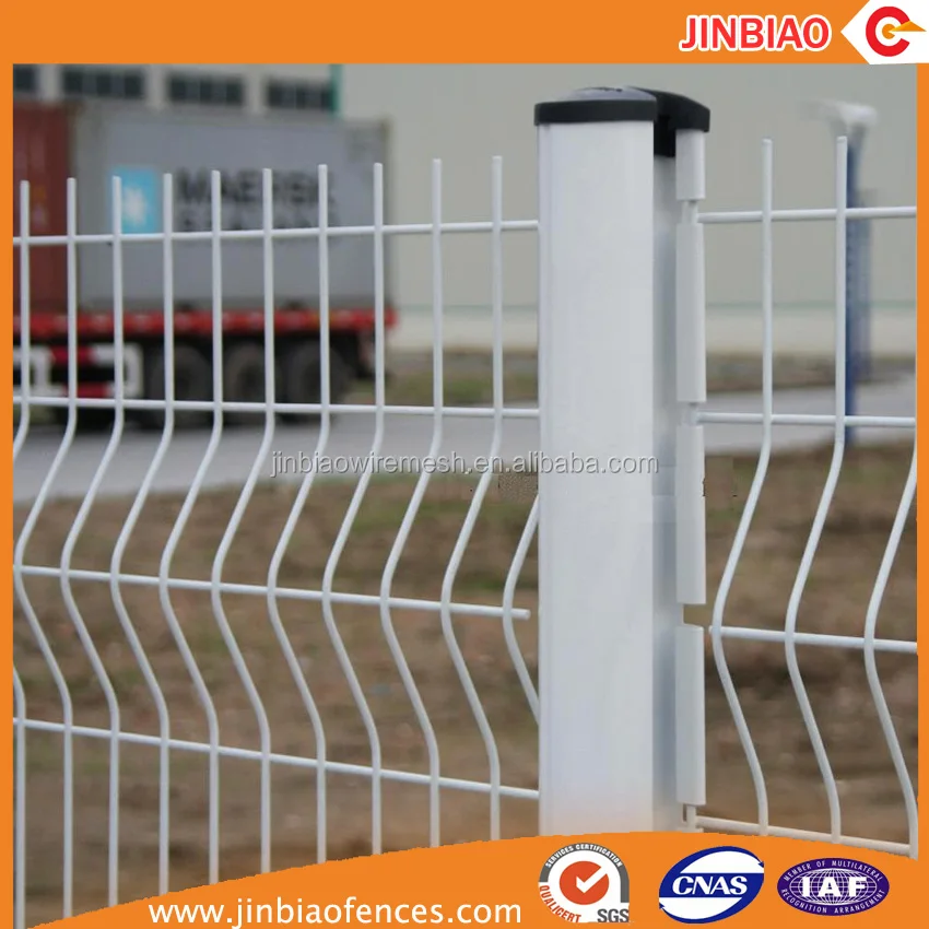 Oman Market Used Wrought Iron Fencing For Sale Hog Wire Mesh Fence