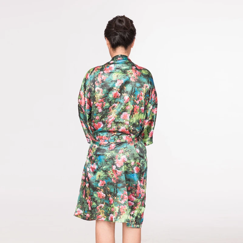 Vinnie New arrival silk kimono robe for men short satin