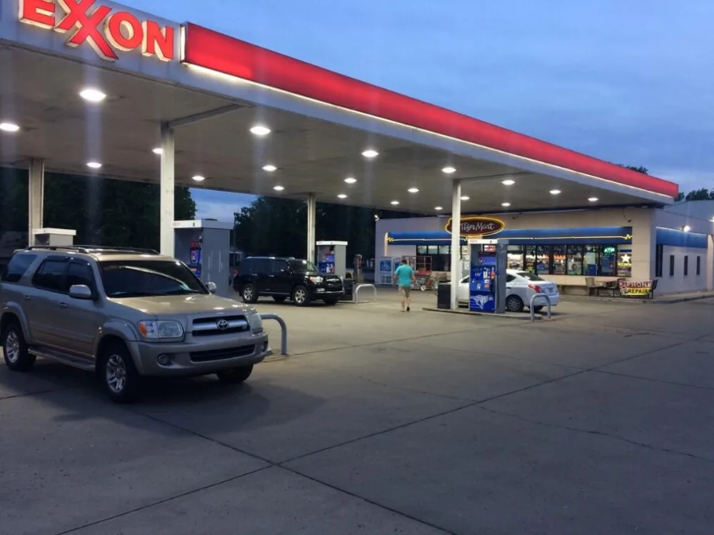 2019 new products LED Canopy Lights 150Watt gas station LED lights DLC UL ETL Listed for Petrol Station